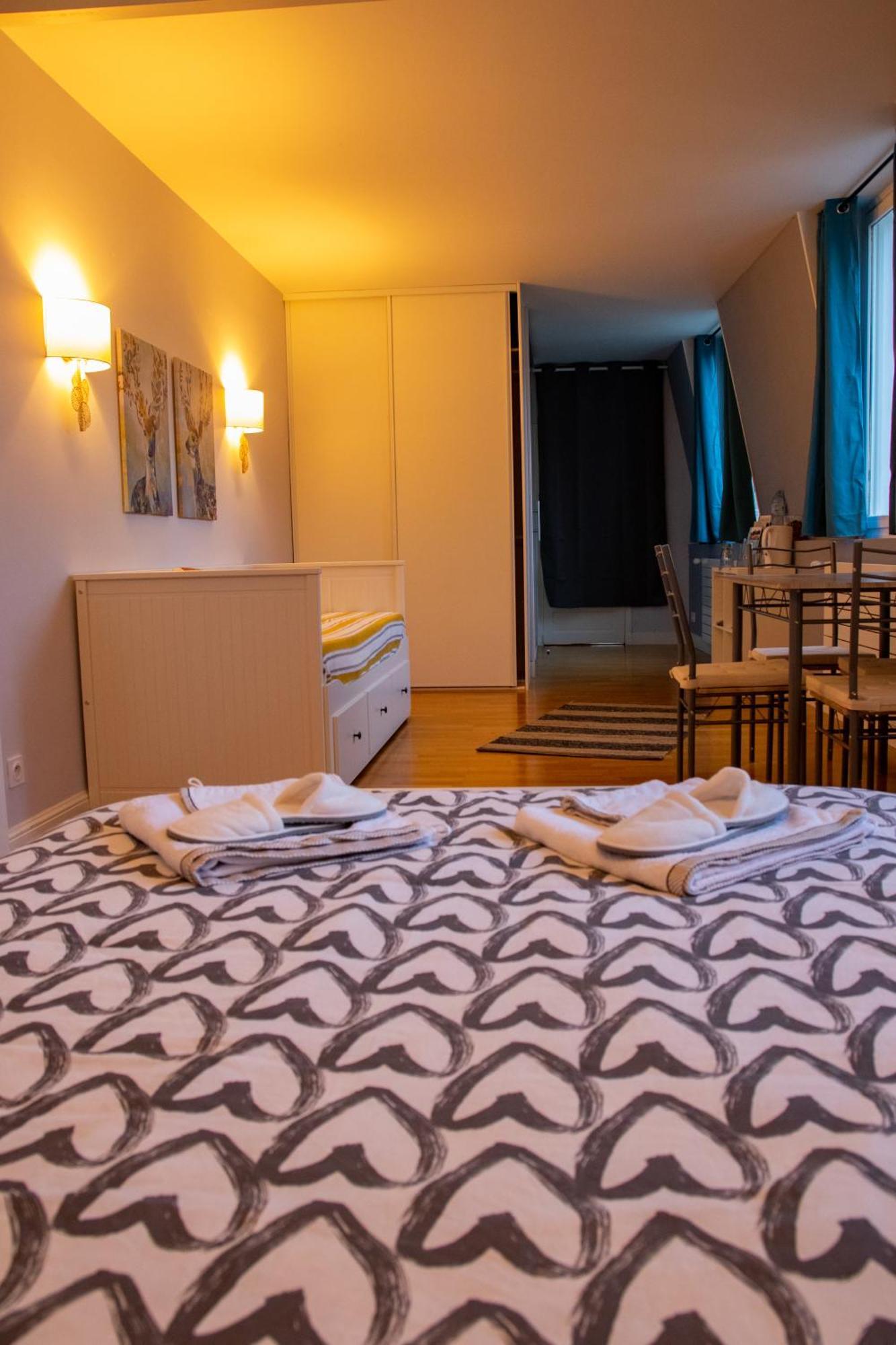 Les Tourterelles Hotel Vendôme Kamer foto
